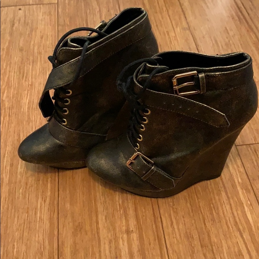 Wedge heel booties